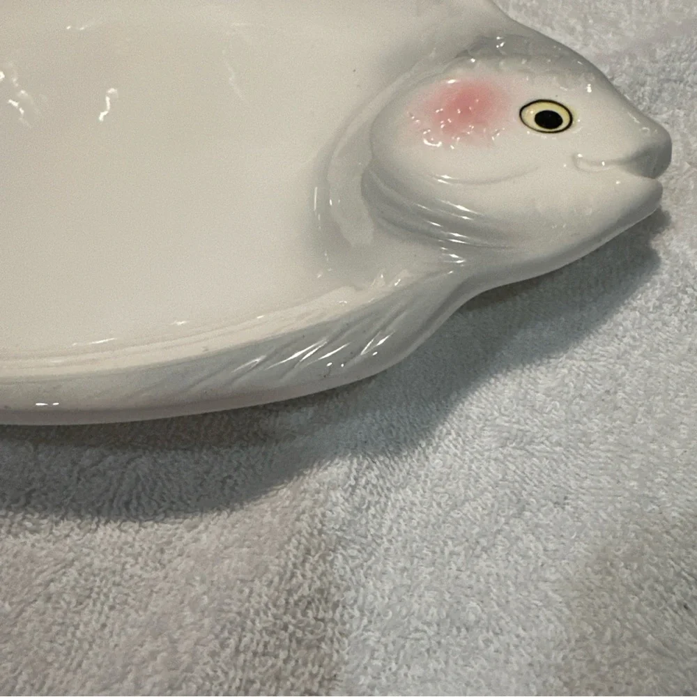 Vintage Rare Find Fish-Shaped Ceramic Dish - White